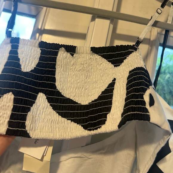 Abercrombie & Fitch Black and White Maxi Dress - Picture 13 of 14